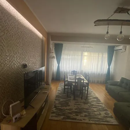 Apartament Lakeside Mamaja