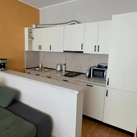 Lakeside Daire Mamaia